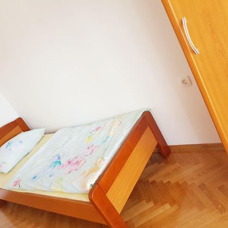 Apartmani Subasic Rubesi ภายนอก รูปภาพ